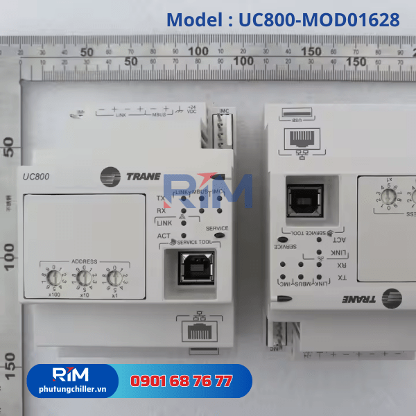 bo-dieu-khien-UC800-MOD01628-Trane.png